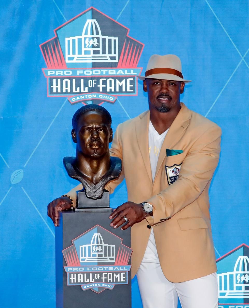 Brian_Dawkins_HOF